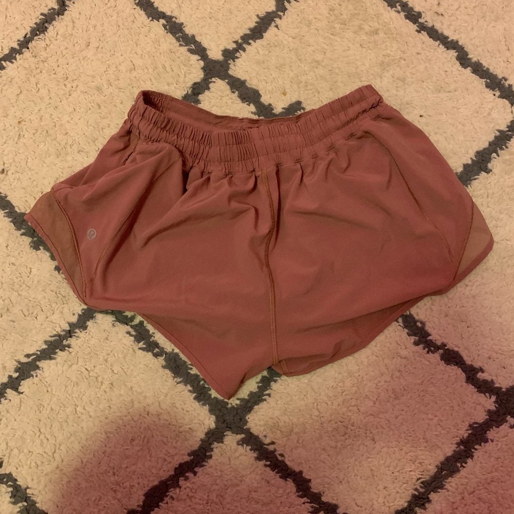 Rose LuluLemon Hotty Hot Shorts